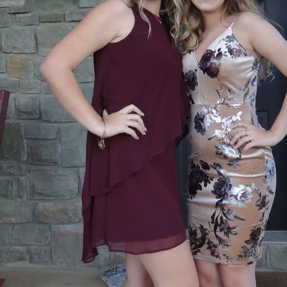 Maroon Ralph Lauren Homecoming Dress